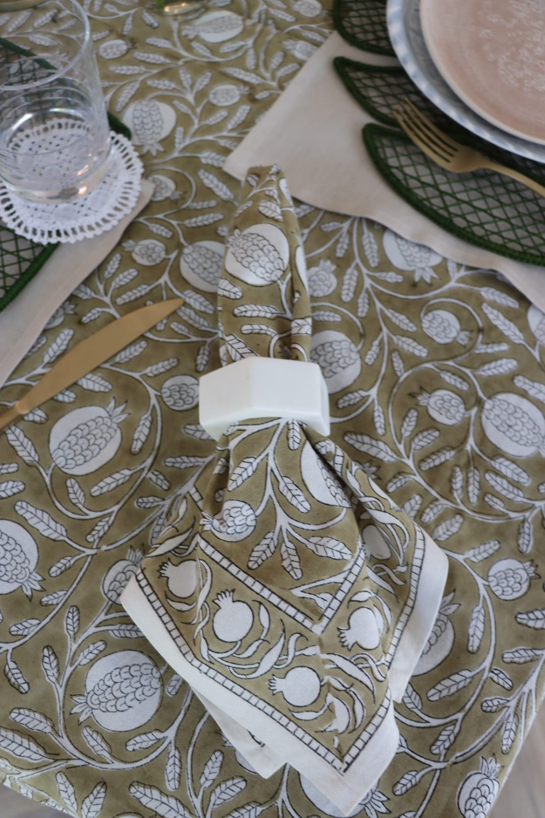 Pomegranate Beige Napkin Set